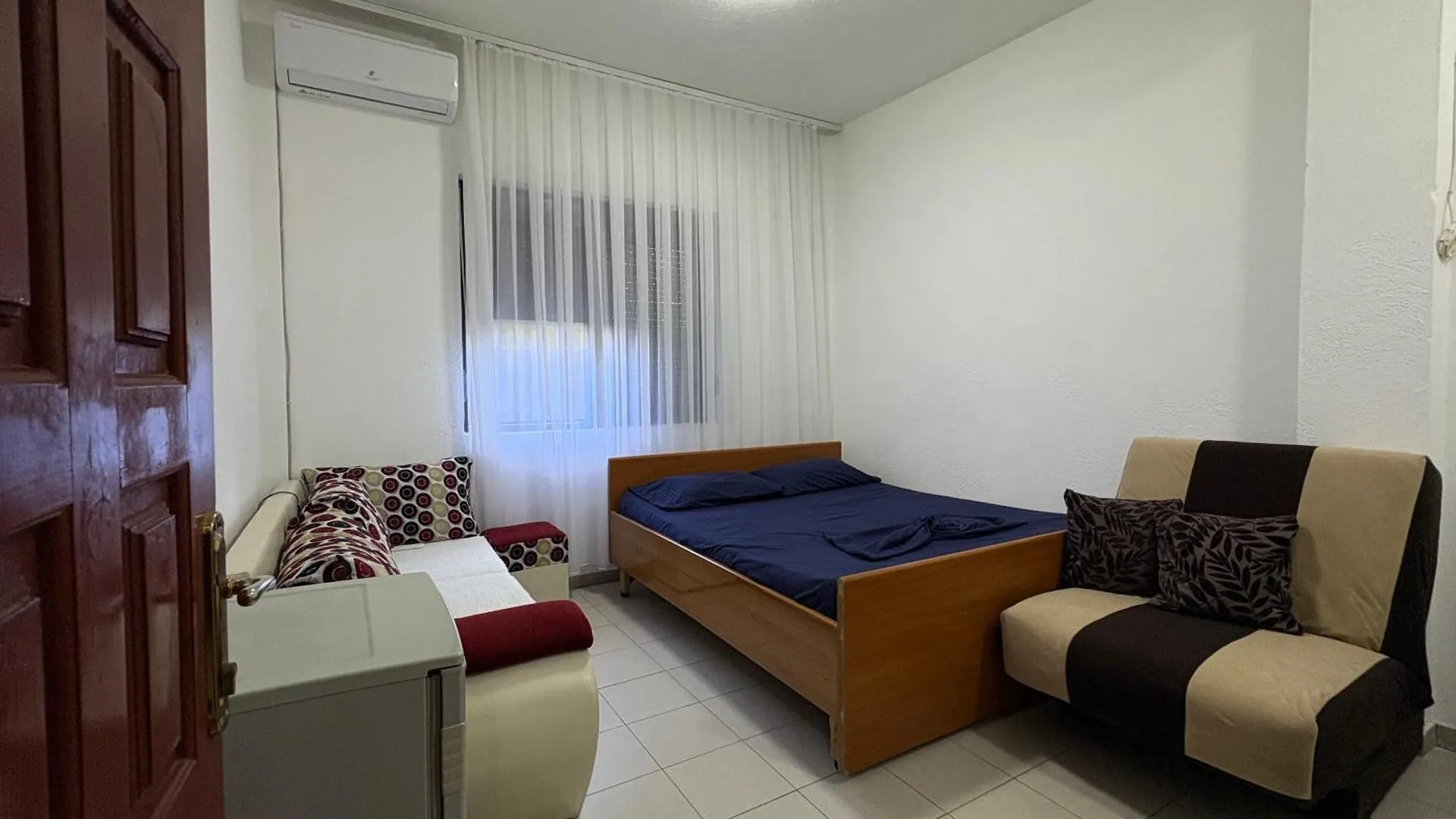 Hasarooms Durrës Albanië