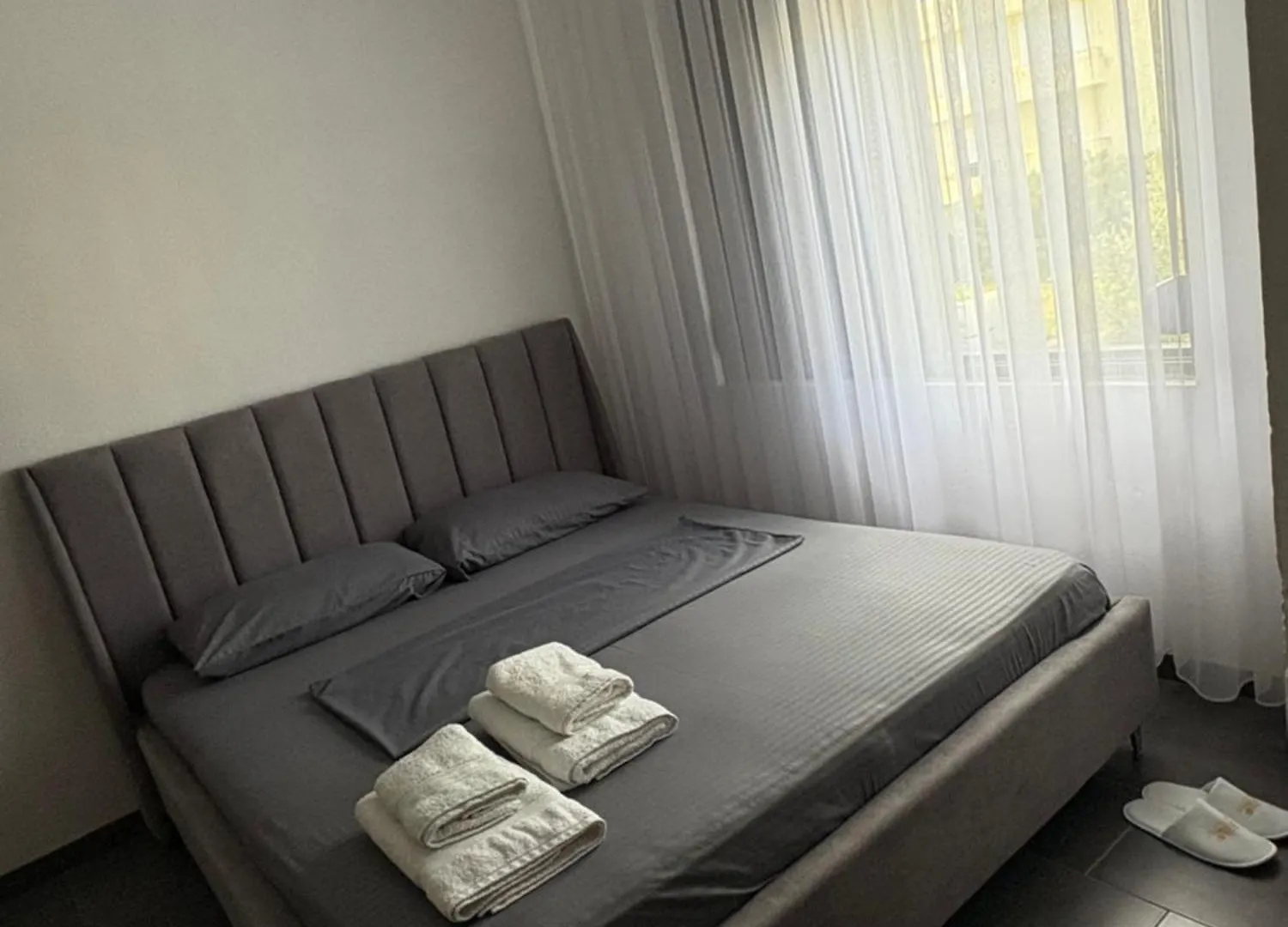 Gasthuis Hasarooms Durrës